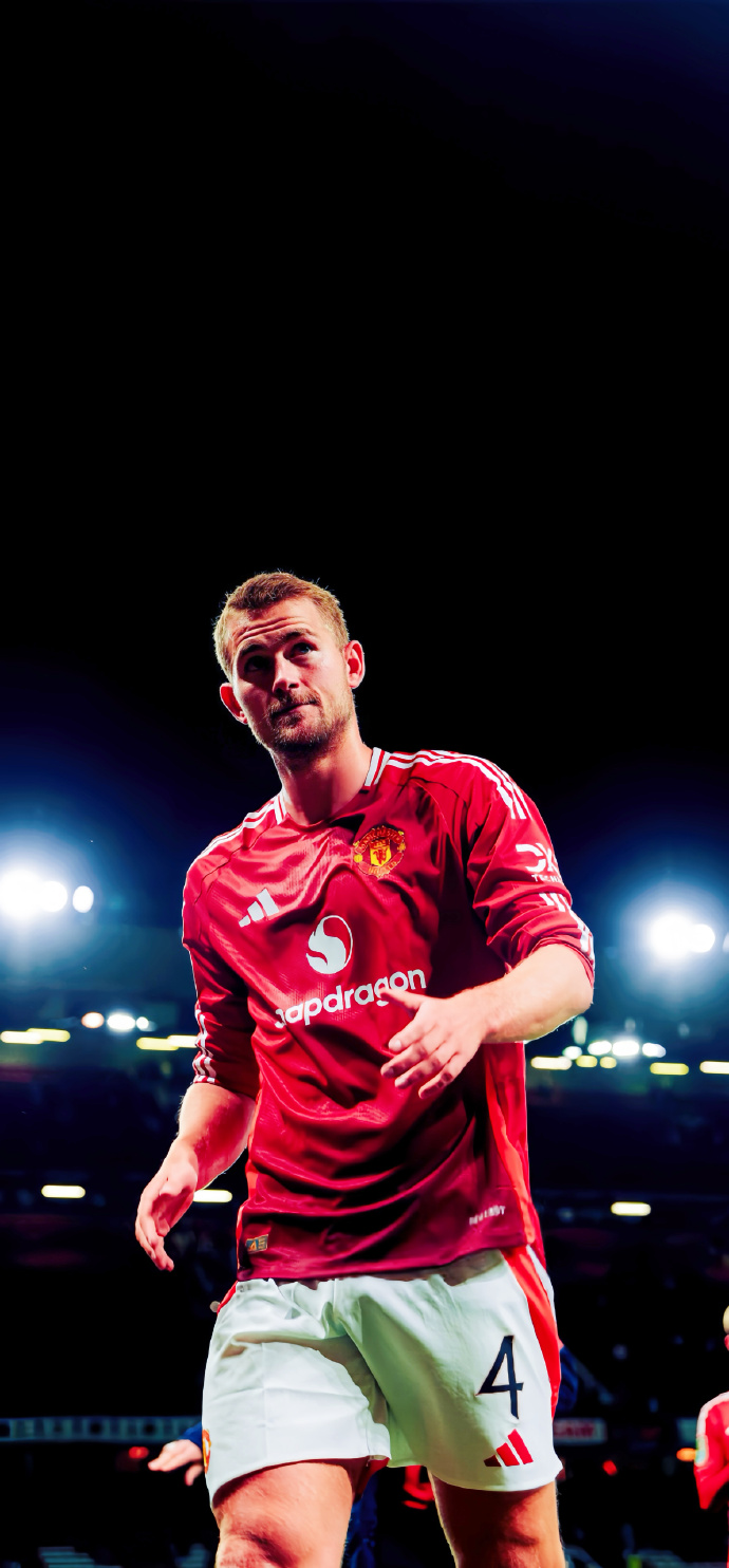 曼联豪取两连胜，雄心壮志争取冠军