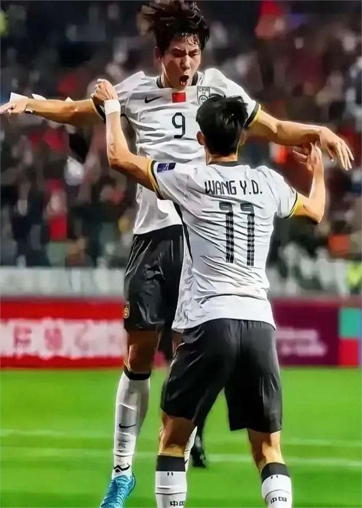 关于紧张激烈！欧洲足球比赛引爆体育圈的信息