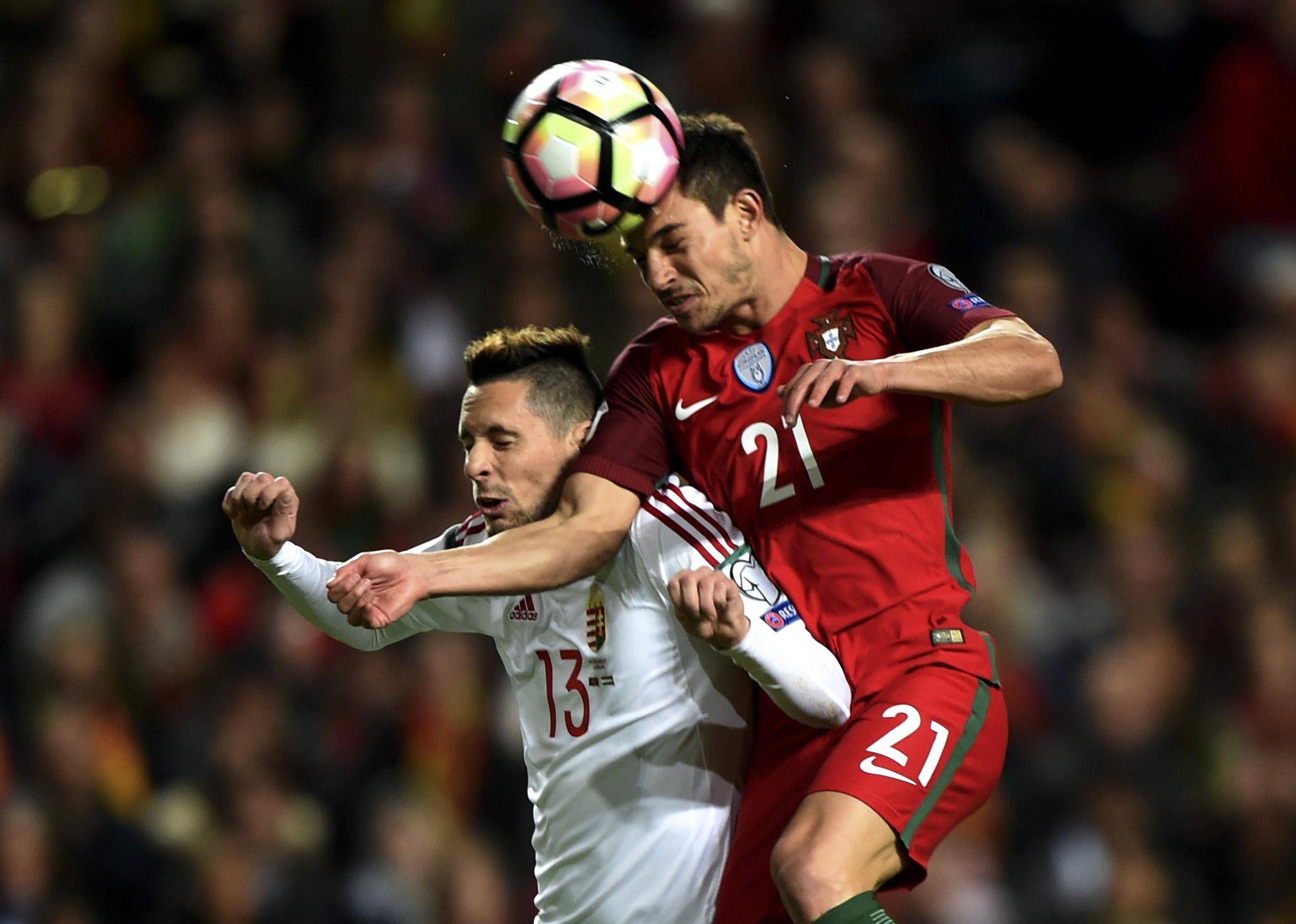 关于俄罗斯挑战匈牙利，欧预赛焦点对决的信息