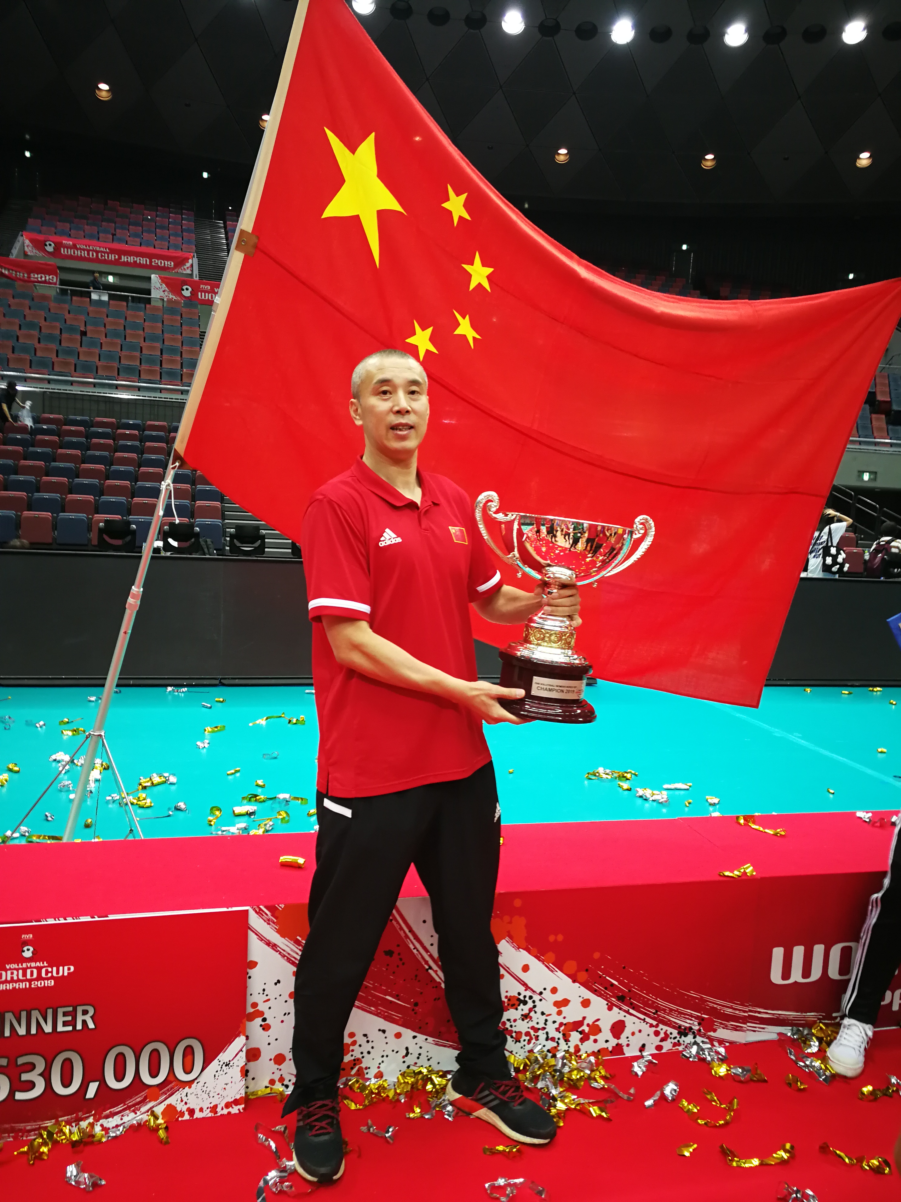 运动员们在比赛中展现顽强意志