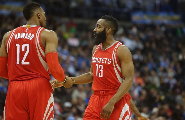 黄蜂击败马刺，威莫斯得分狂热的简单介绍