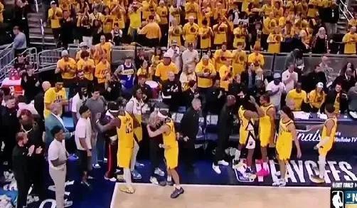 尼克斯连胜结束,遭遇不敌掘金 尼克斯连胜结束,遭遇不敌掘金