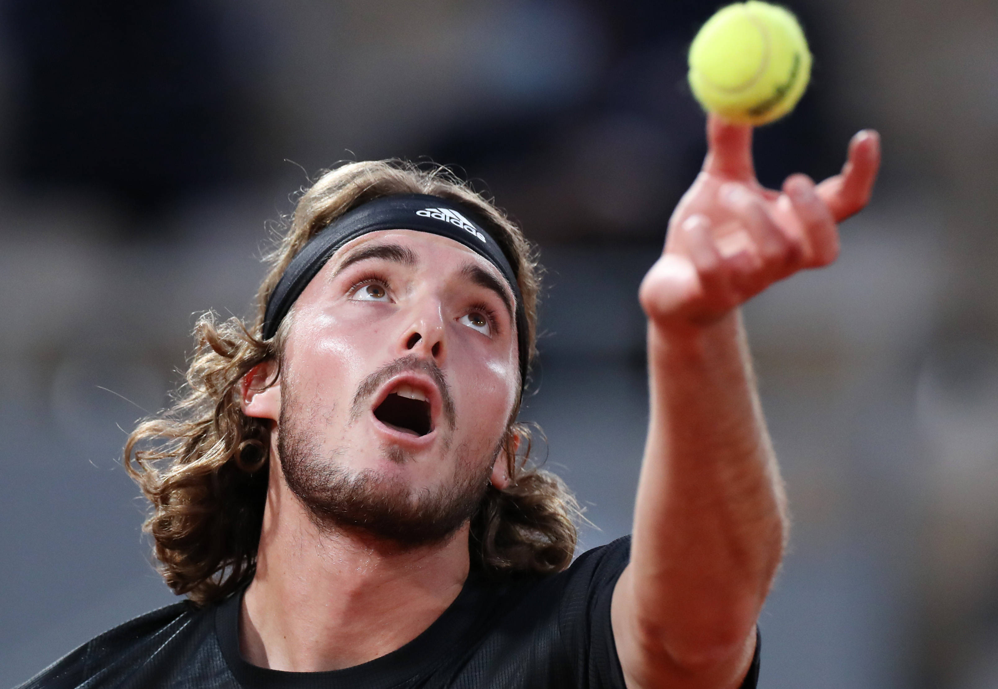 美国网球队力克德国网球队,西西帕斯高光表现 美国网球队力克德国网球队,西西帕斯高光表现