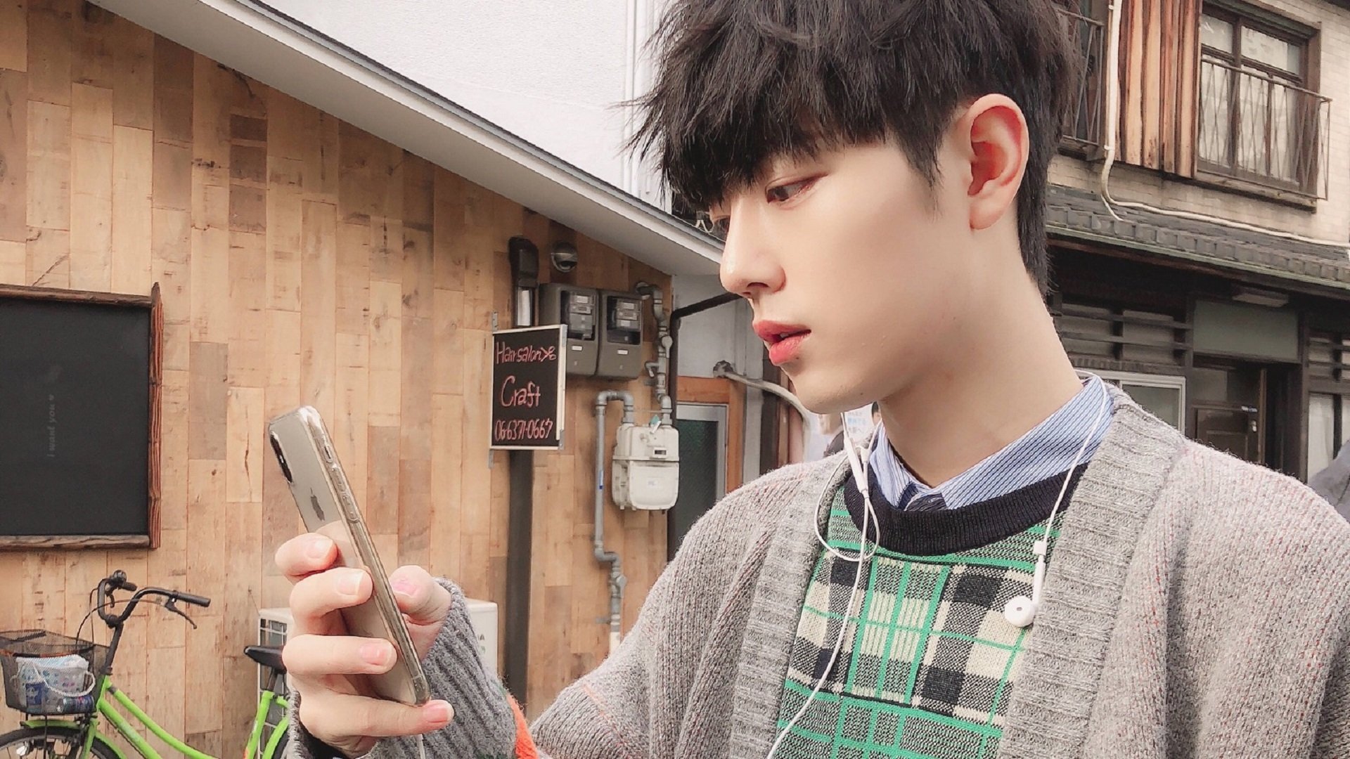 豪强杀手再亮剑！吉林力克夺冠热门火箭，浓眉制胜表现诠释领袖价值